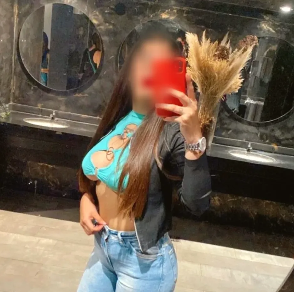 Michelle, 35