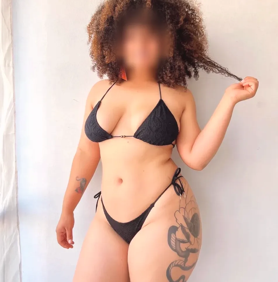 Natalie, 30